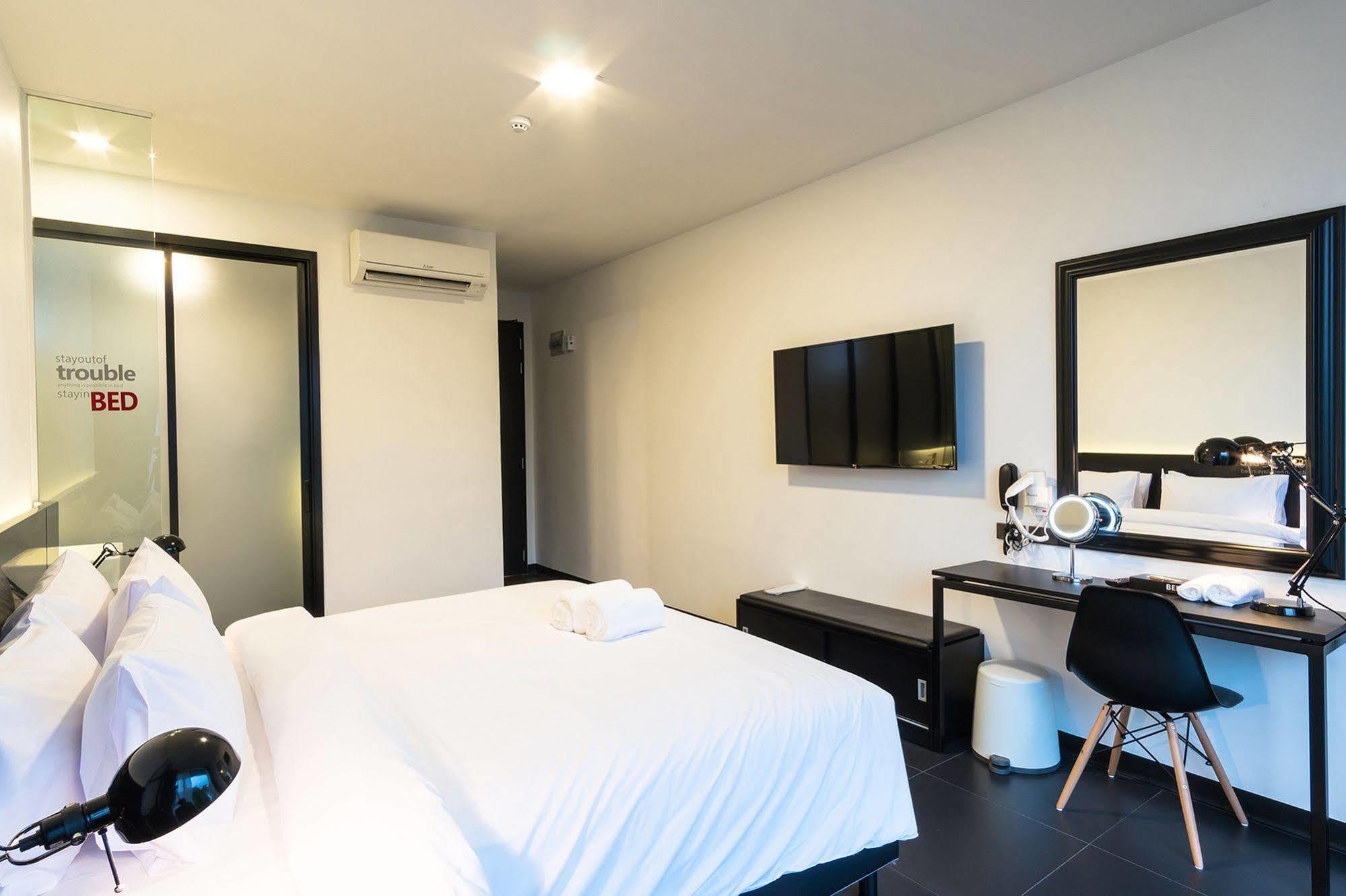 Bed Chiangmai Gate- Adults Only Otel Chiang Mai Dış mekan fotoğraf