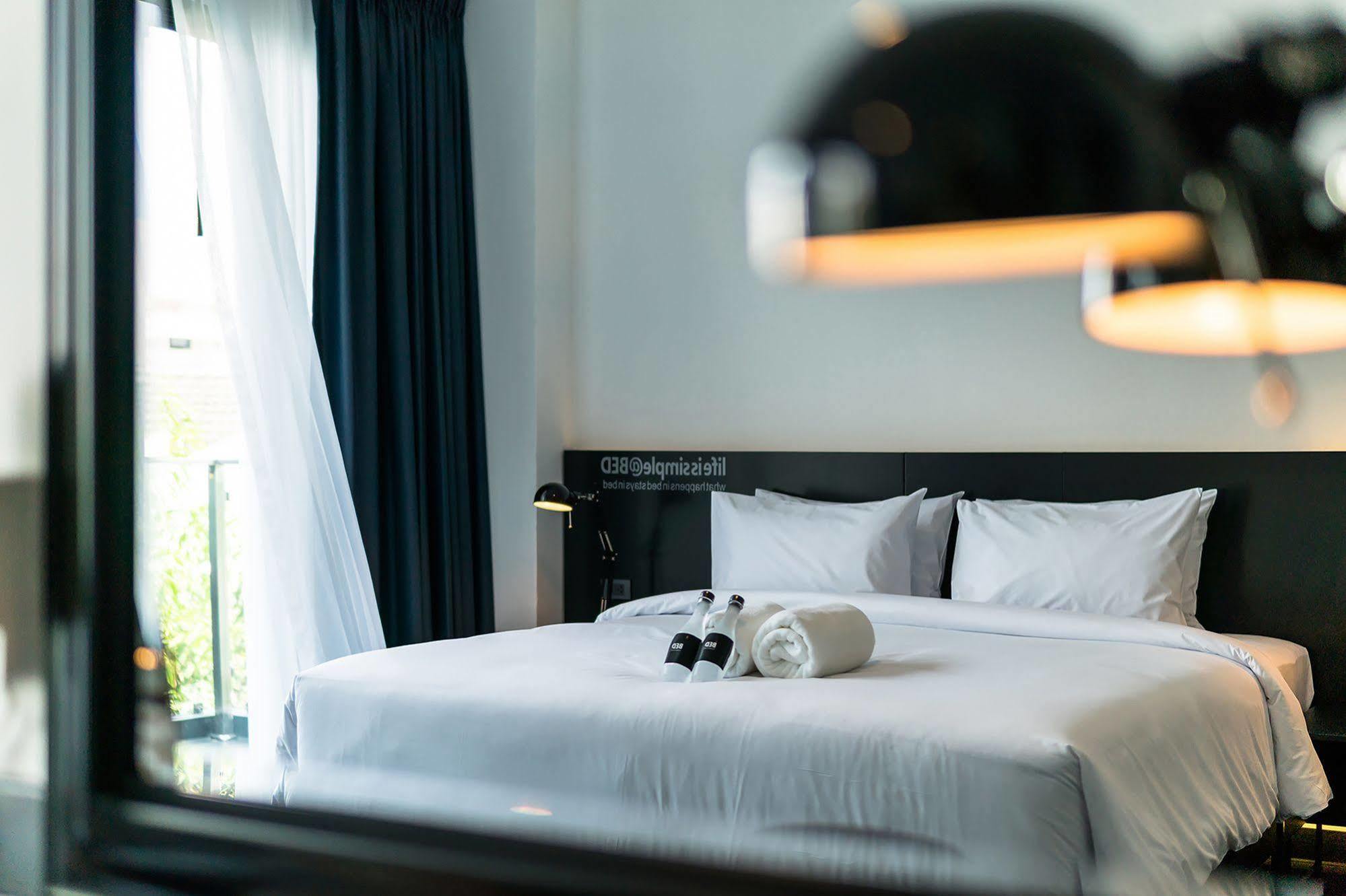 Bed Chiangmai Gate- Adults Only Otel Chiang Mai Dış mekan fotoğraf
